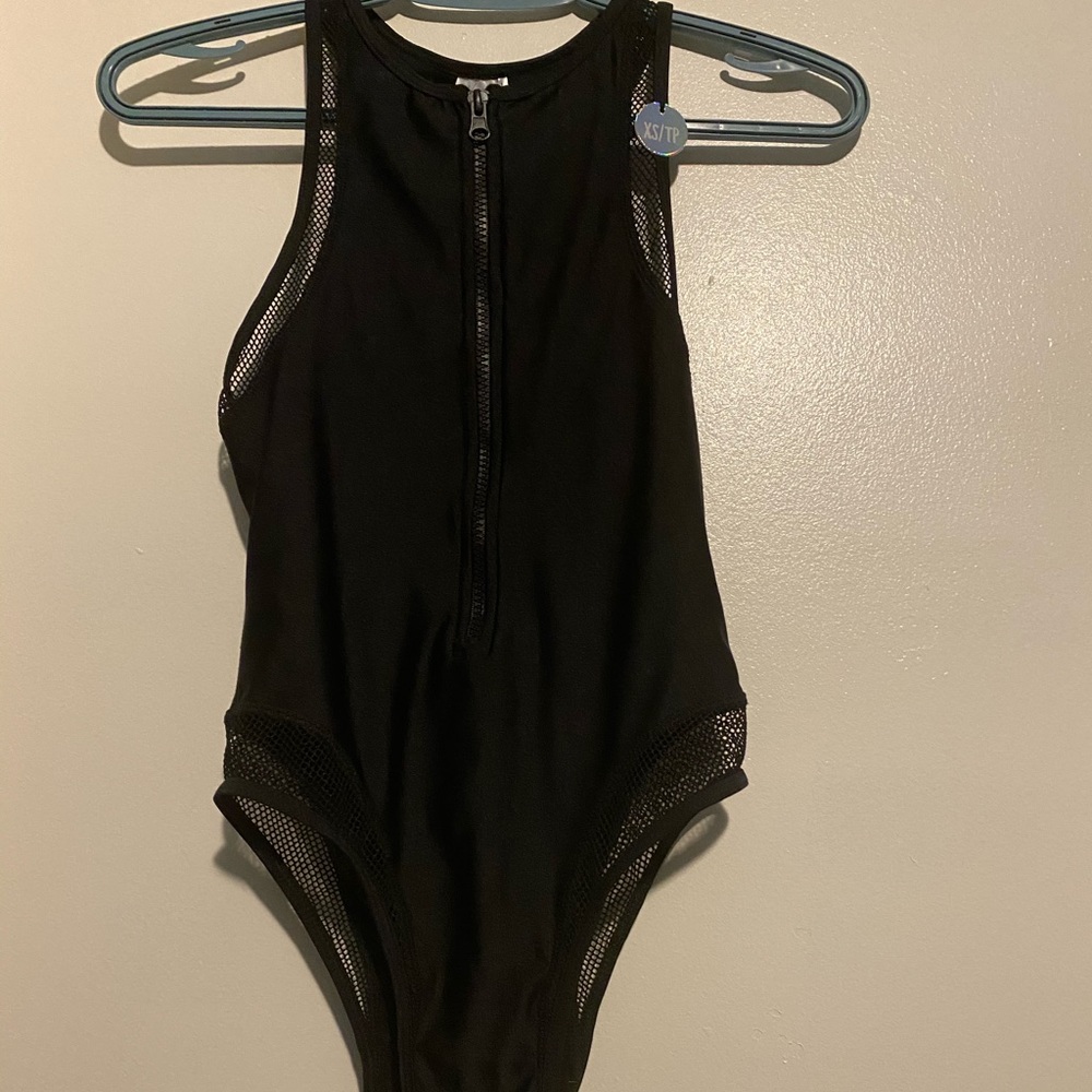 BNWT REVAMPED ONEPIECE ZIPUP FISHNET BATHING SUIT